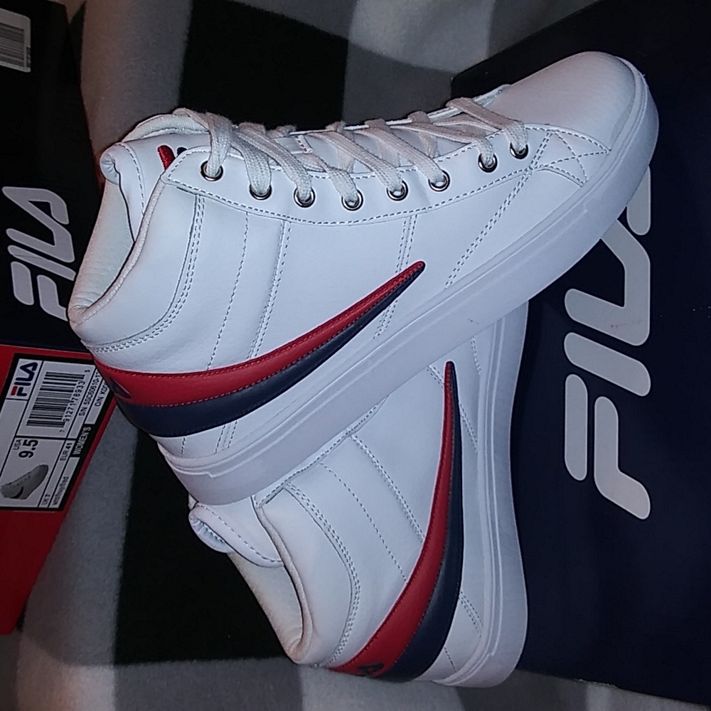 FILA HIGH TOP SNEAKERS